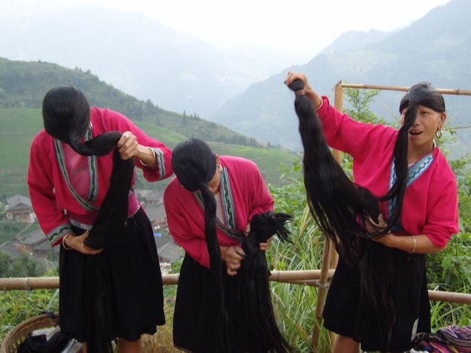 yao women longest hair in the world