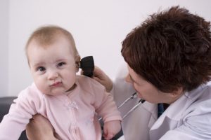 Отит у ребенка: лечение по доктору Комаровскому