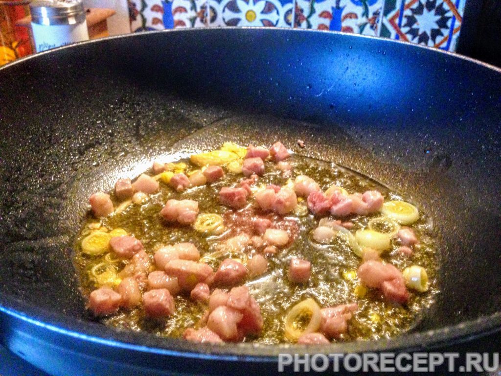 Фото рецепта - Картофельная запеканка с грибами и соусом Бешамель - шаг 2