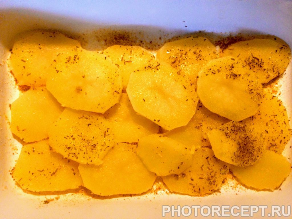 Фото рецепта - Картофельная запеканка с грибами и соусом Бешамель - шаг 5